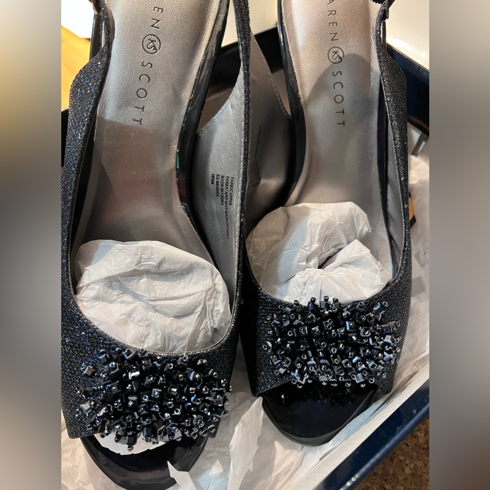 Karen Scott Heels